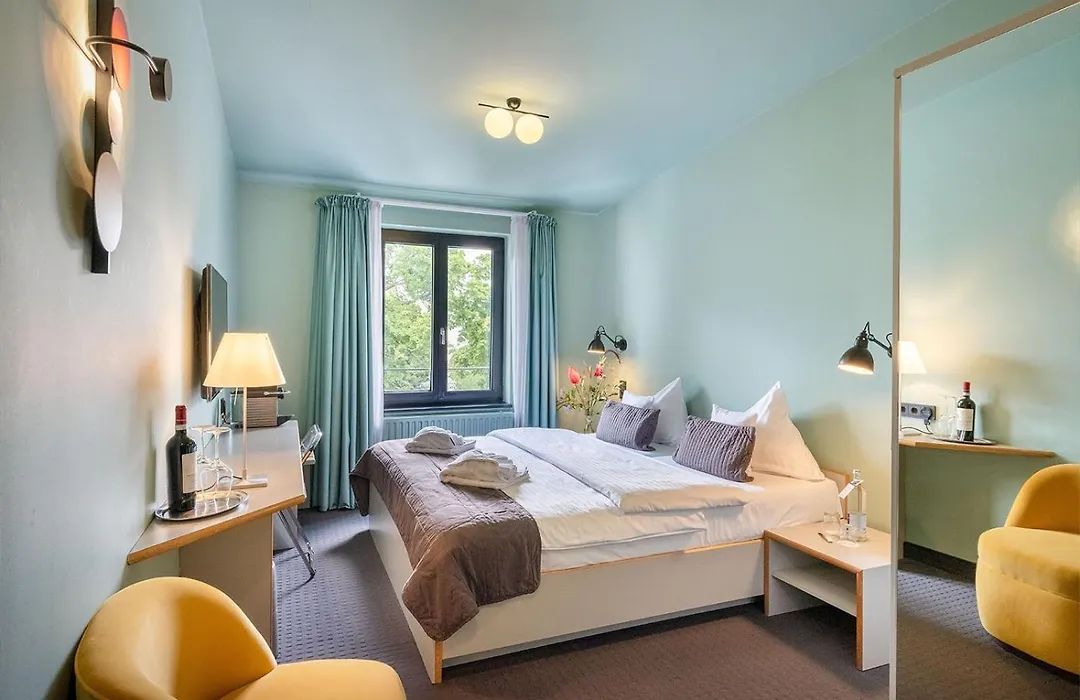 Aussen Alster Hotel-1